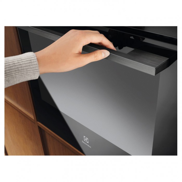 Фурна за вграждане Electrolux KOAAS3ST Серия 900 ProAssist SteamPro, 70 л, Клас А++