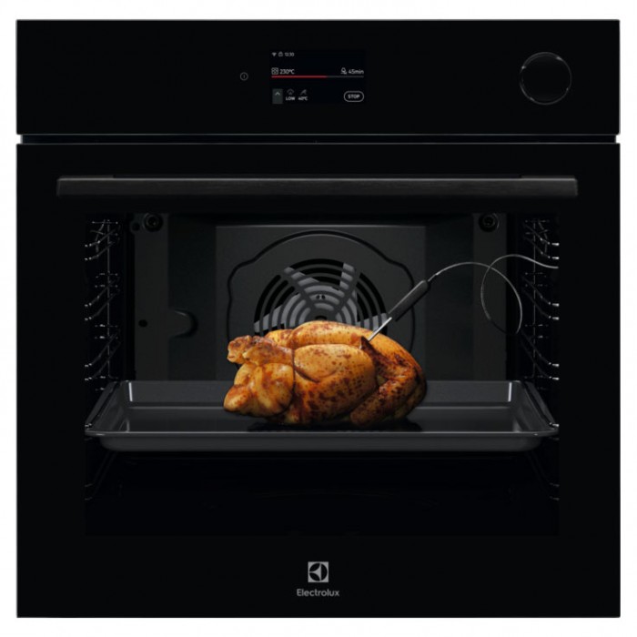 Фурна за вграждане Electrolux LOC9P3XZ Серия 700 SteamCrisp®, Пиролиза, 72 л, Клас А++