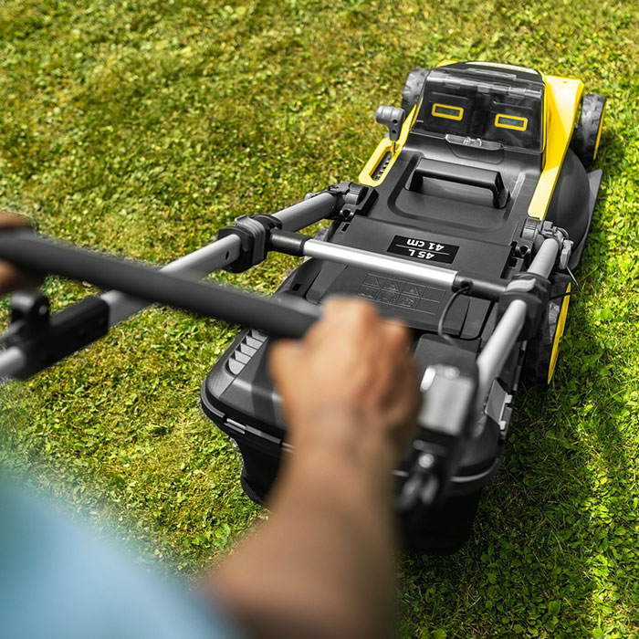 Акумулаторна косачка Karcher LMO 5-18 Dual (без батерии)